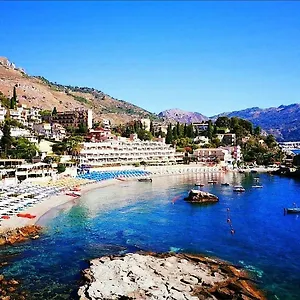 https://taormina-beach.sicilyhotelsitaly.net